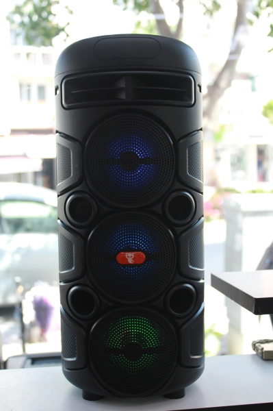 #HF-3301 - Taşınabilir Hoparlör 3x3