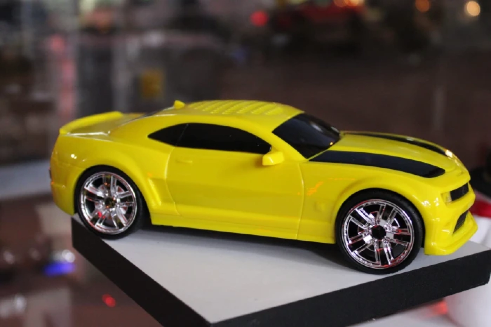 #121 - Camaro Model Araba Speaker